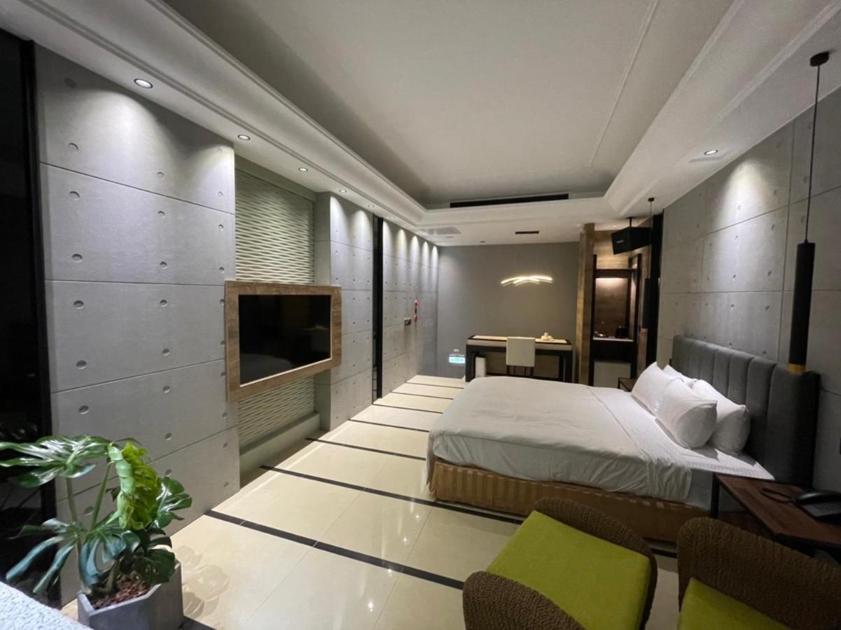 Minimalist Fashion Motel Tchao-jüan Exteriér fotografie
